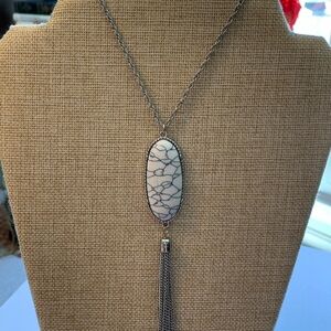 Genuine Howlite Pendant Necklace Charming Charlie Brand